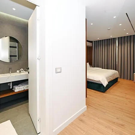 Wilson On The Bllok *