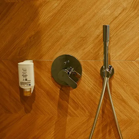 Wilson On The Bllok Tiran